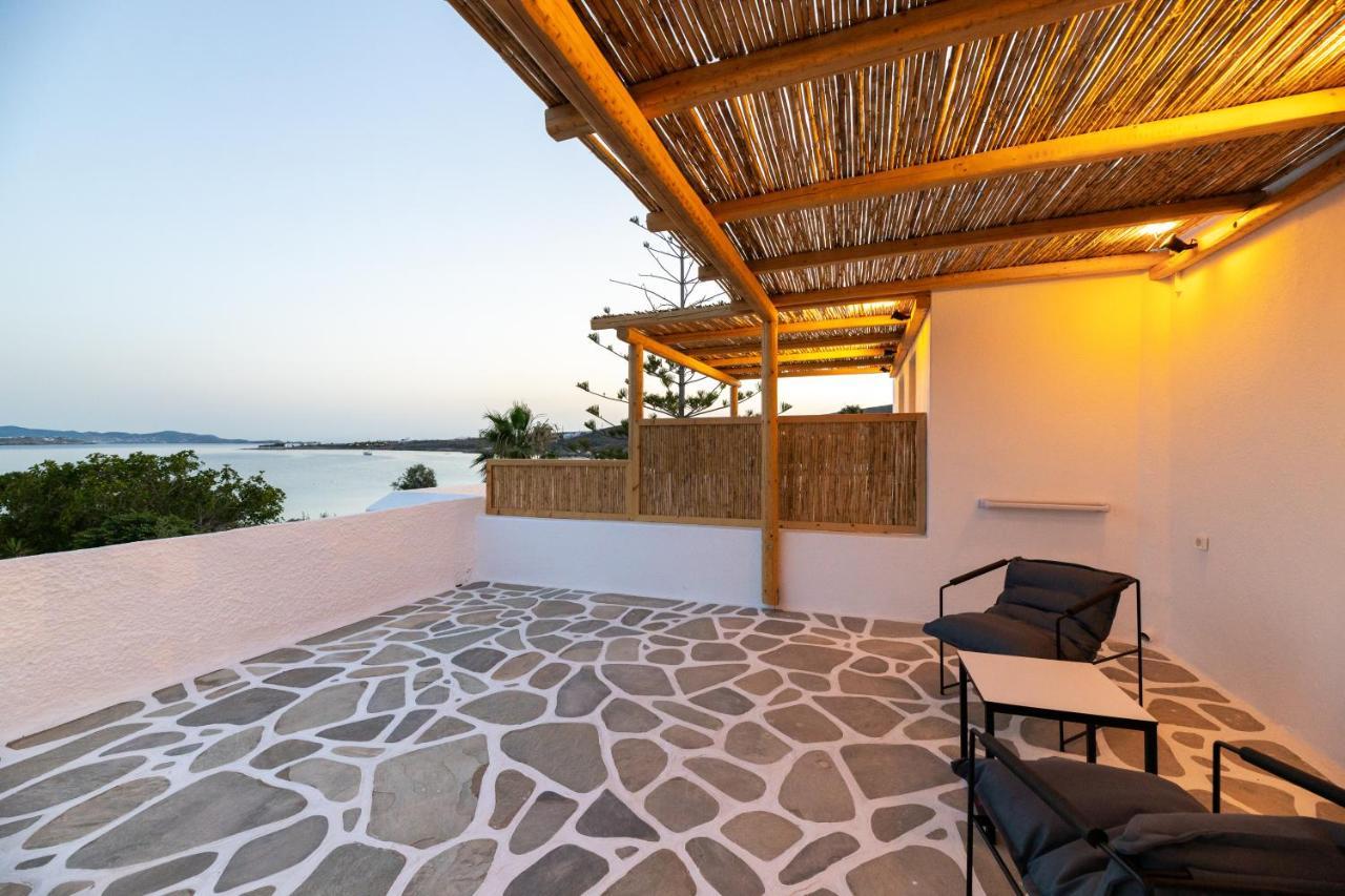 Omilos Beachfront House Páros Extérieur photo